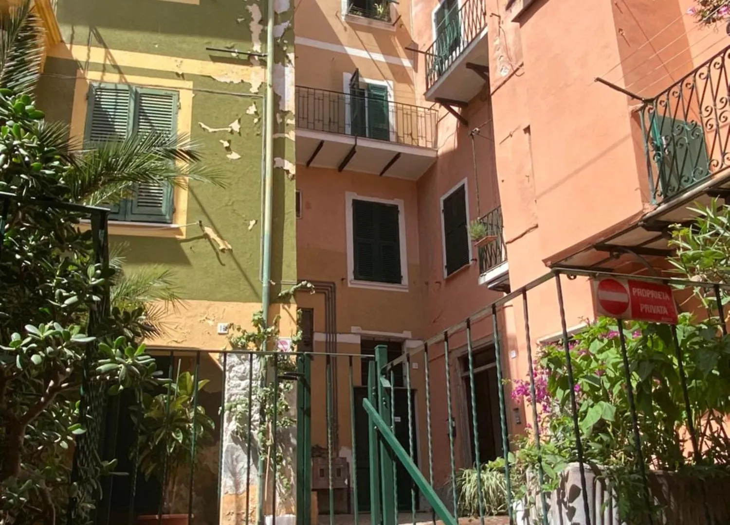 Apartment Appartamento Per Vacanze Onda Marina Finale Ligure Italy
